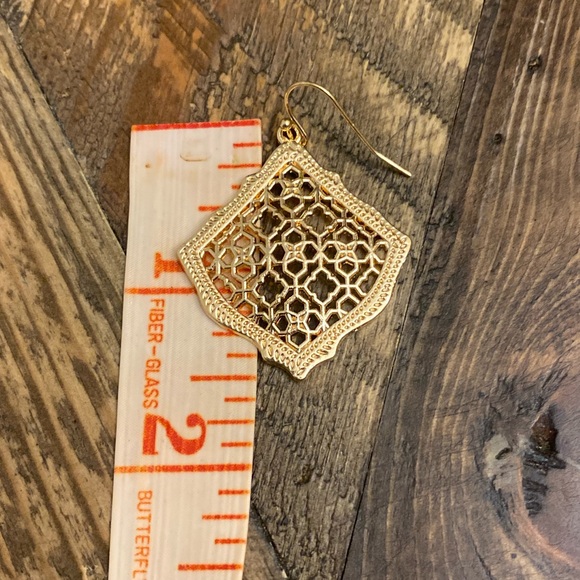 Filigree earrings - Picture 2 of 2